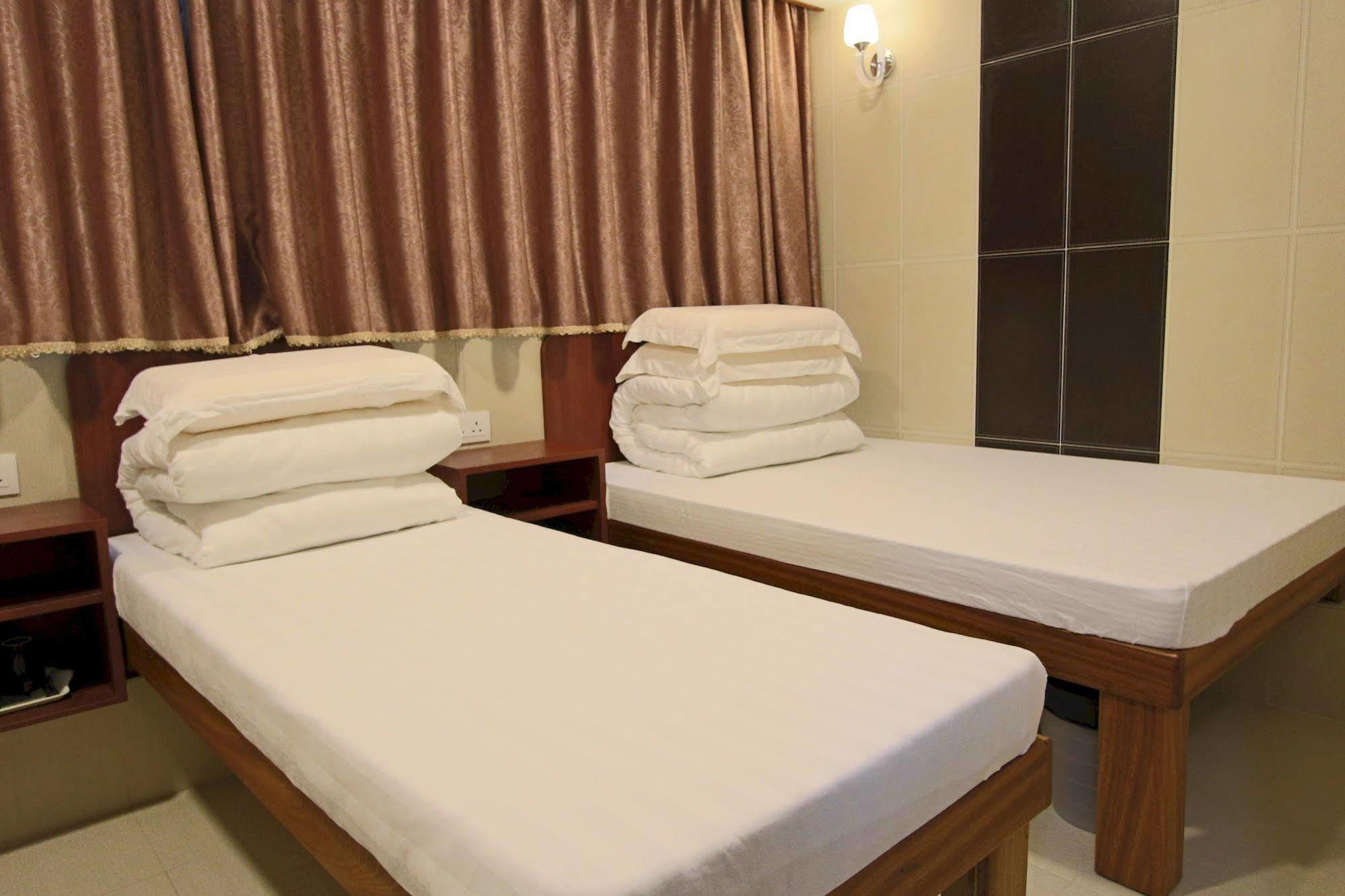 Prince Hotel Гонконг Экстерьер фото